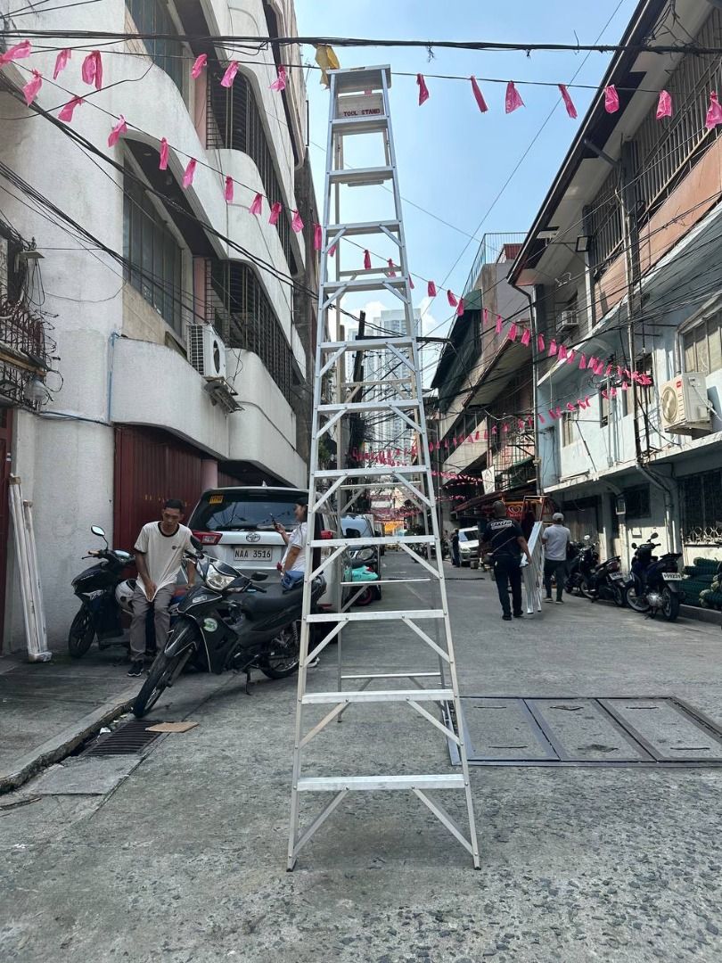 ALUMINUM A-TYPE LADDER Specs: 12 FEET (Category: Everything Else Others) located in Manila. Submitted by 09171479278_elsie. (Listing ID 1470935885, Image 3). Description: ALUMINUM A-TYPE LADDER Specs: 12 FEET.