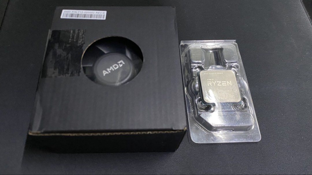 AMD Ryzen 5 3500X Processor CPU with Wraith Stealth Cooler (Category: Desktops) located in Mandaluyong City. Submitted by hrod17 (Listing ID 1470986387, Image 1). Description: - never dropped - no bent pins all straight (smooth pag pasok sa mobo socket) - bios settings never pinakialamanan - used for only a few months - bnew ung cooler sealed pa.
