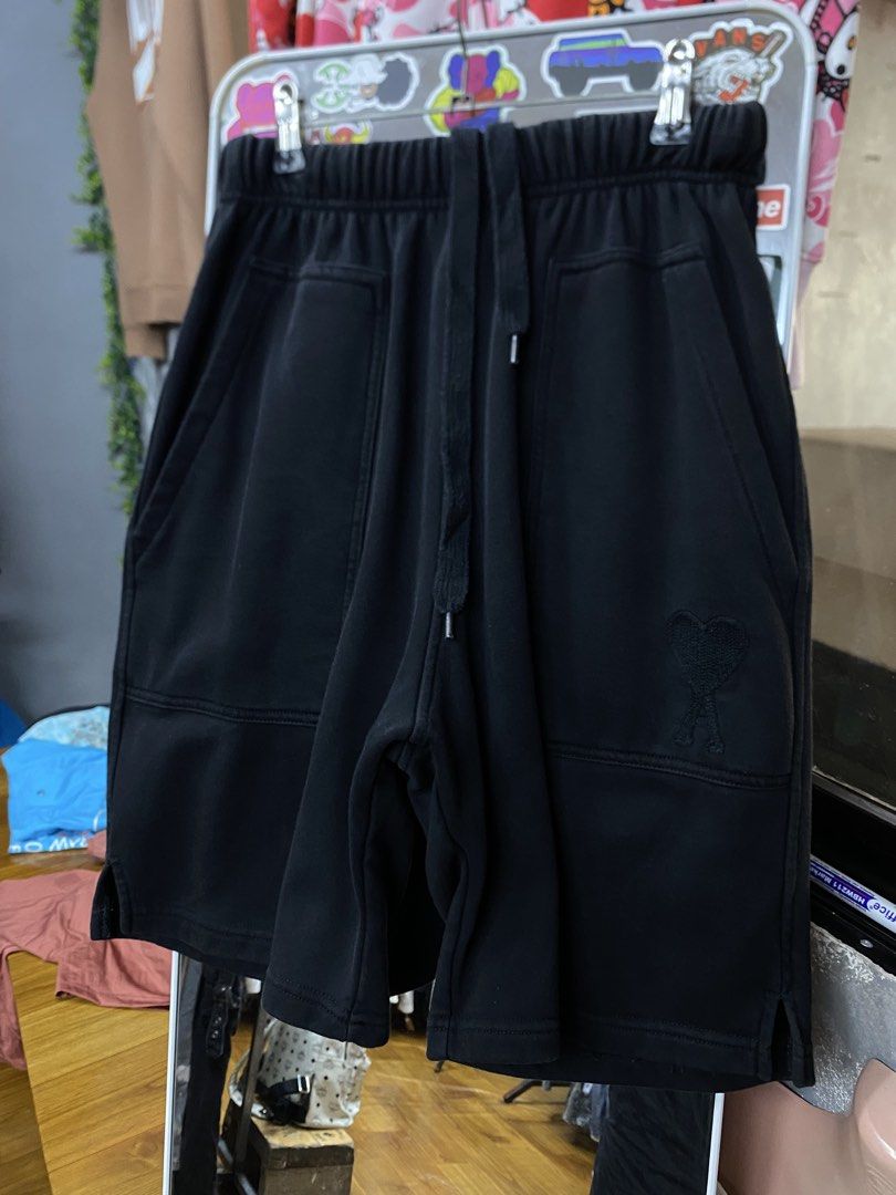Ami (authentic) (Category: Luxury Apparel) located in Manila. Submitted by freshfindresale (Listing ID 1470956843, Image 1). Description: Waist: 24/36 Length: 20 Very good condition No flaws.