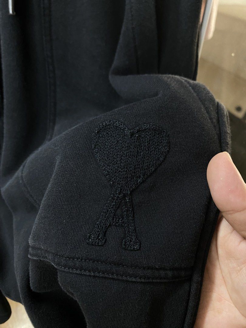 Ami (authentic) (Category: Luxury Apparel) located in Manila. Submitted by freshfindresale (Listing ID 1470956843, Image 2). Description: Waist: 24/36 Length: 20 Very good condition No flaws.