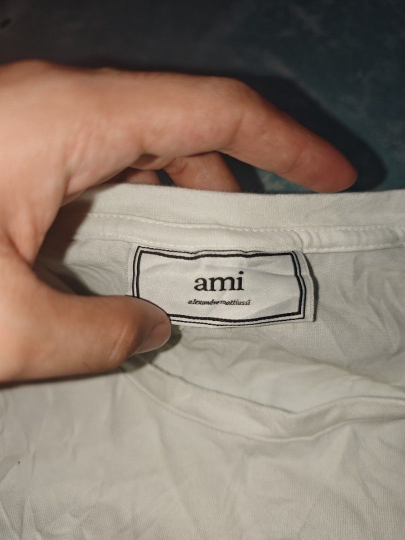 Ami shirt big logo (Category: Tshirts & Polo Shirts ) located in Calauag. Submitted by cou1_h (Listing ID 1470979791, Image 2). Description: 22x27 No issue.