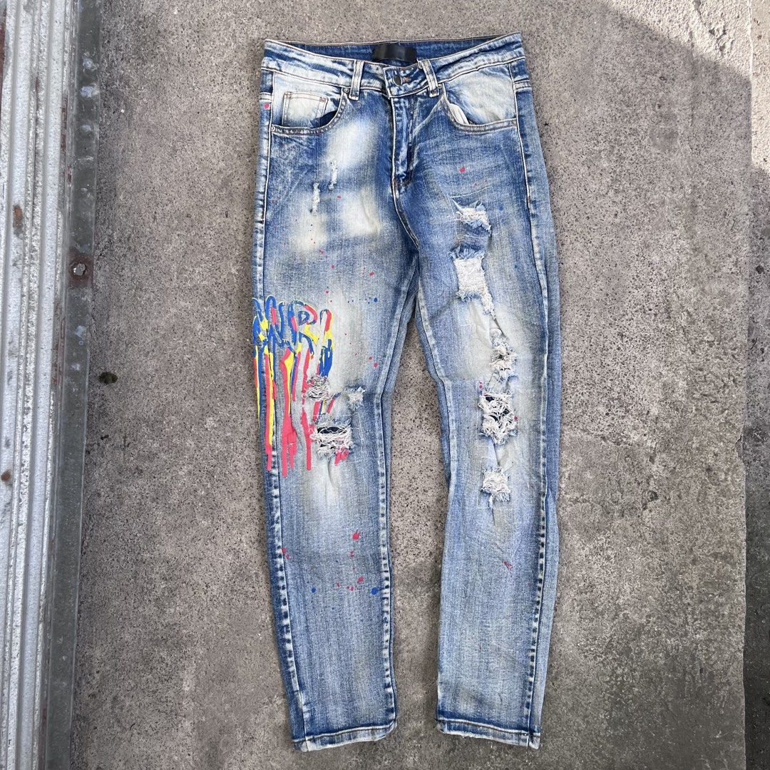 Amiri Skinny Fit (Category: Jeans) located in Nagcarlan. Submitted by swiftgem-d189 (Listing ID 1471044266, Image 1). Description: Pm for more details!.