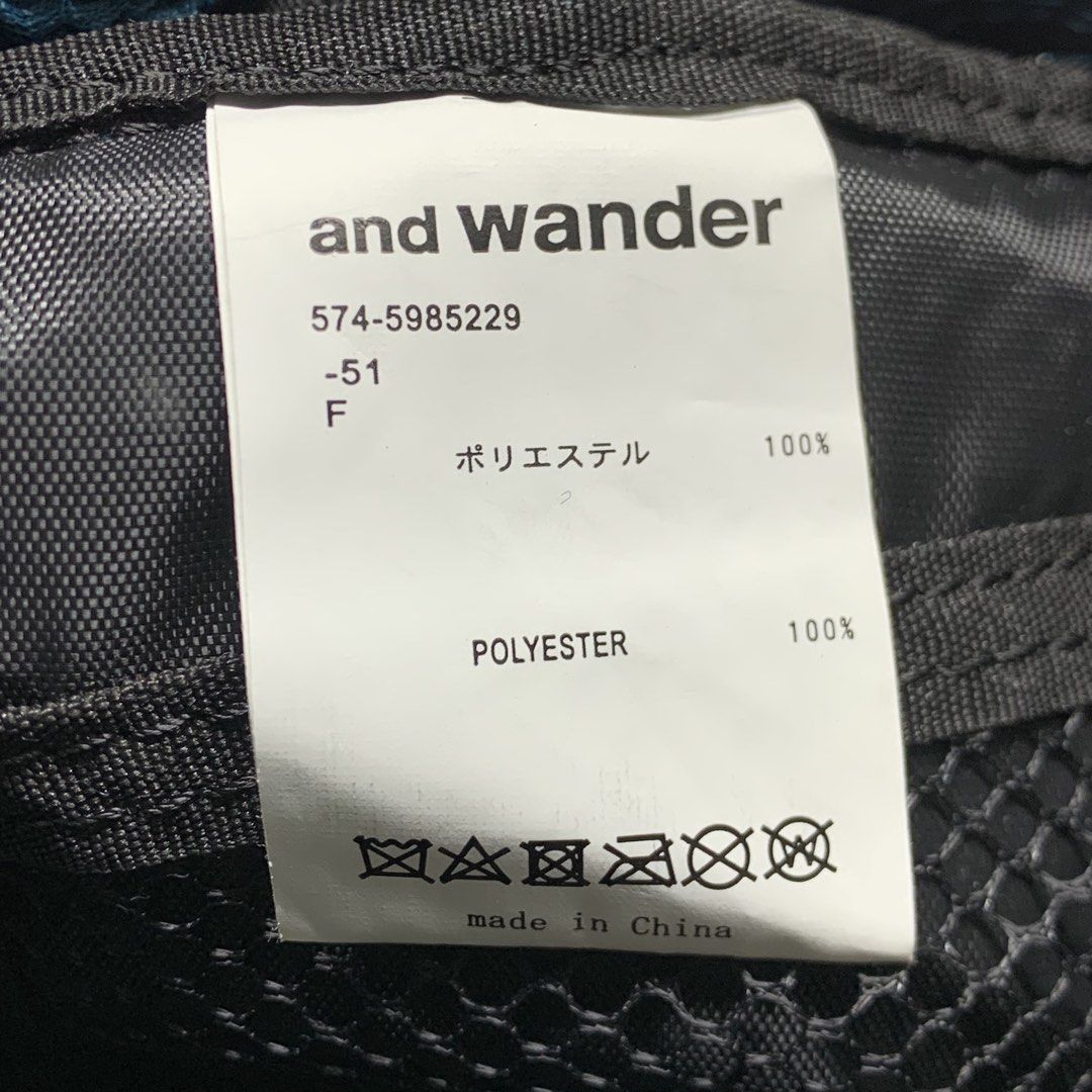 And Wander - 3D mesh waist bag (Category: Belt bags, Clutches and Pouches) located in Manila. Submitted by shottas_21 (Listing ID 1471035877, Image 2). Description: And Wander - 3D mesh waist bag CONDITION - 9/10 Made in china Width - 7” Length - 10”.