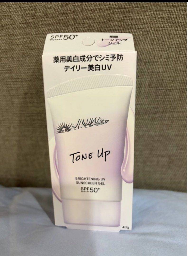 Anessa sunblock (Category: Face Care) located in Quezon City. Submitted by chic_styleph (Listing ID 1470997174, Image 1). Description: Anessa sunblock.