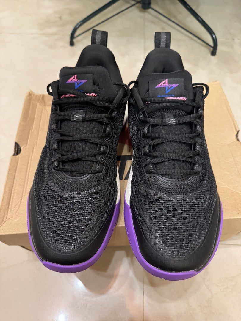 Anta Scalpel 2 (Category: Sneakers) located in Manila. Submitted by junielfer97904 (Listing ID 1471035876, Image 3). Description: 2nd hand shoes for sale ✅ Excellent condition (Almost new) ✅ Used 2-3x max only ✅ No issues Anta Scalpel 2 Size 9 US/42.5 EU Complete w/ box 9.5/10 condi 2,200 + sf Open for meet up anytime within Malolos, Bulacan Can ship via J&T (plus SF) Rfs: Decluttering.