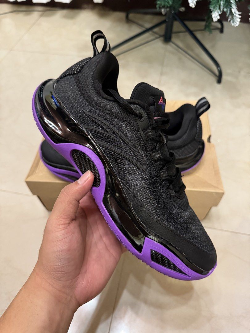 Anta Scalpel 2 (Category: Sneakers) located in Manila. Submitted by junielfer97904 (Listing ID 1471035876, Image 2). Description: 2nd hand shoes for sale ✅ Excellent condition (Almost new) ✅ Used 2-3x max only ✅ No issues Anta Scalpel 2 Size 9 US/42.5 EU Complete w/ box 9.5/10 condi 2,200 + sf Open for meet up anytime within Malolos, Bulacan Can ship via J&T (plus SF) Rfs: Decluttering.