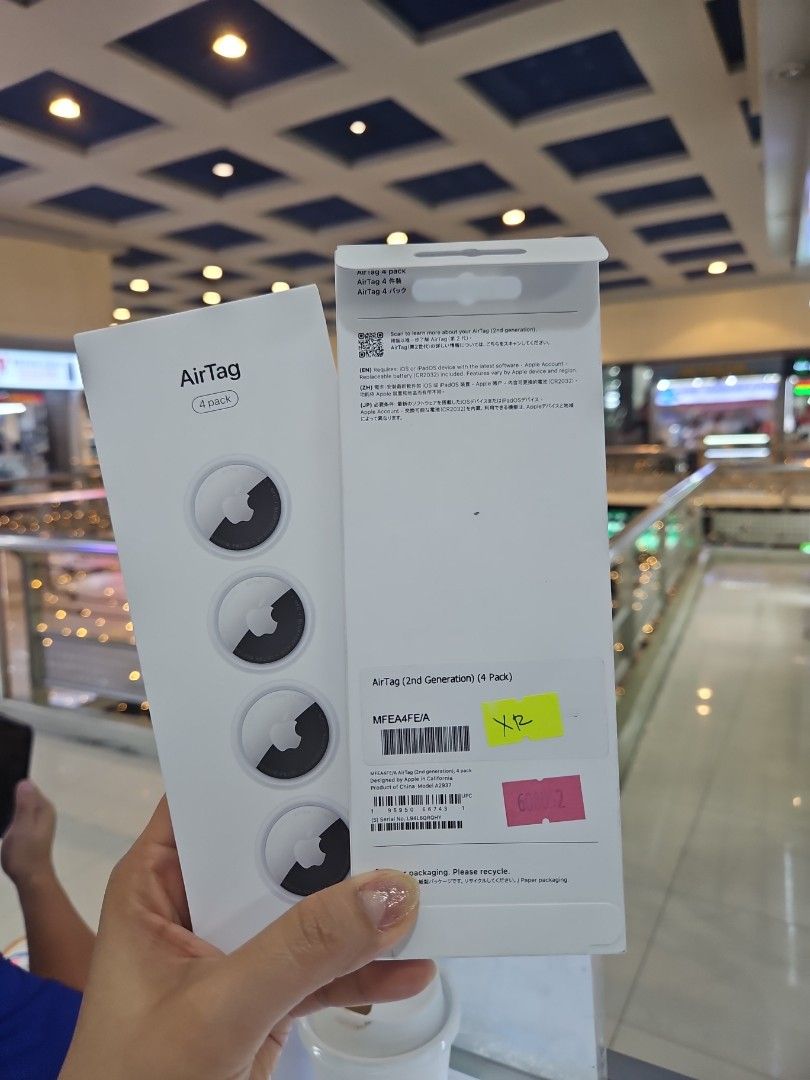 Apple Airtag 4 Pack 2nd Gen Brandnew (Category: Other Mobile & Gadget Accessories) located in San Juan City. Submitted by rjean02 (Listing ID 1470952179, Image 1). Description: Original Brandnew 4pack ntc approved location Theatermall Greenhills.