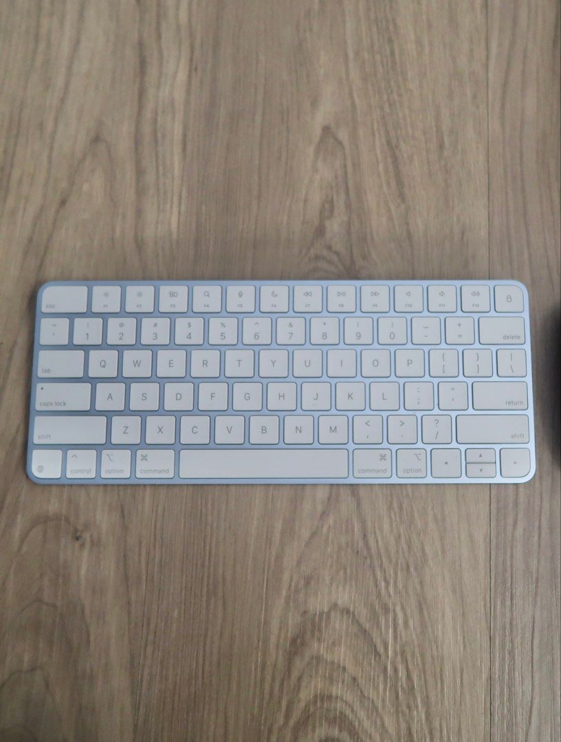 Apple Magic Keyboard Bluetooth Wireless Keyboard Blue (Category: Computer Keyboard) located in Manila. Submitted by mixi_lexi (Listing ID 1471036374, Image 1). Description: - Authentic Apple wireless keyboard in a rare blue colorway - Compact layout featuring media keys and arrow cluster - Standard Mac layout with command and option keys - Bluetooth connectivity compatible with Mac, iPad, and iPhone - Very clean keys and aluminum body with minima