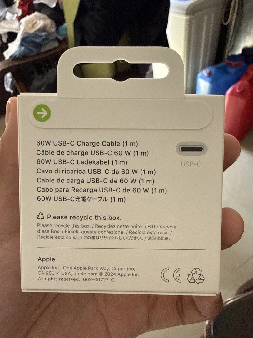 APPLE TYPE C CHORD (Category: Chargers & Cables) located in Manila. Submitted by marcdesdash (Listing ID 1470990856, Image 2). Description: .