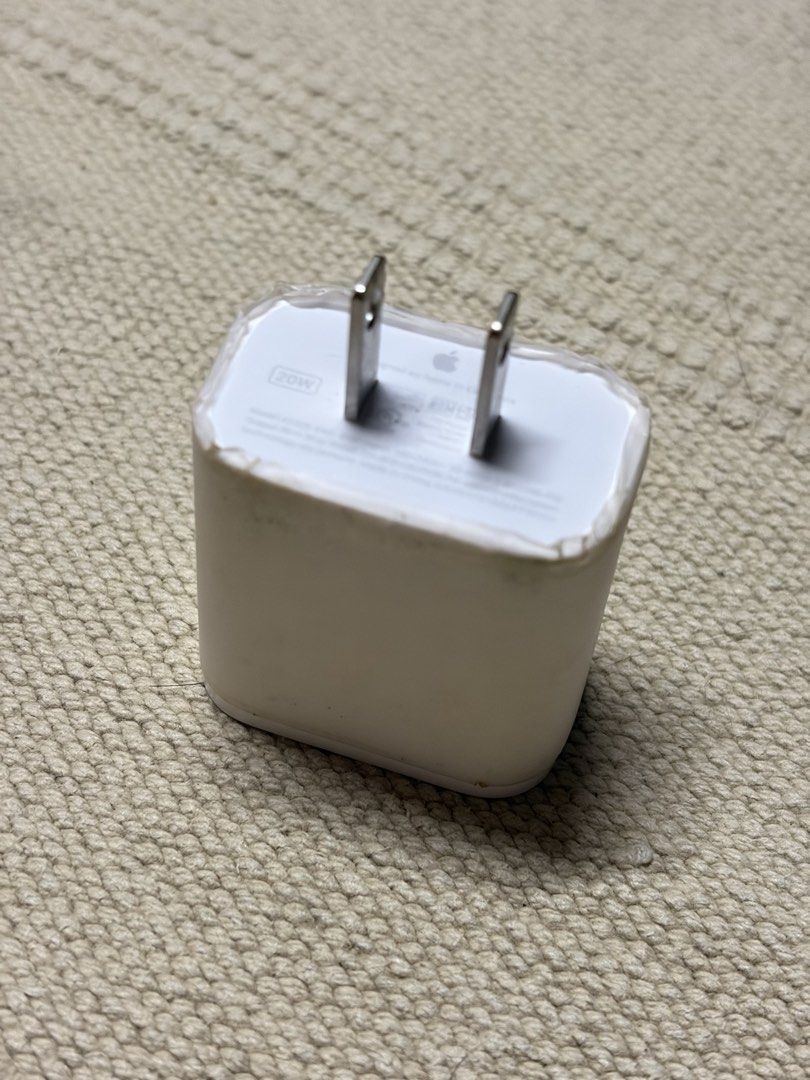 Apple USB-C Power Adapter (Category: Chargers & Cables) located in Makati City. Submitted by monchbrioso (Listing ID 1460416400, Image 1). Description: - 20w Genuine White Apple USB-C Power Adapter - original from ipad pro packaging - Ideal for fast charging iPhones, iPads, and other USB-C devices.