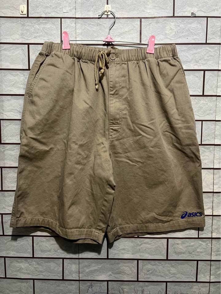 Asics Casual Khaki Drawstring Shorts (Category: Shorts) located in Cagayan de Oro. Submitted by thrift4all (Listing ID 1471004770, Image 2). Description: Like new Complete tags Waist 34-36.