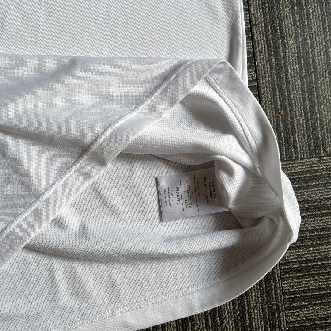 ASICS D1 Running Shirt (Category: Activewear) located in Imus. Submitted by thriftsportph (Listing ID 1470963819, Image 3). Description: ASICS D1 Running Shirt 👕Size on Tag: Mens Small 📏Dimension L 25 W 19.5” 🔖Price 400.