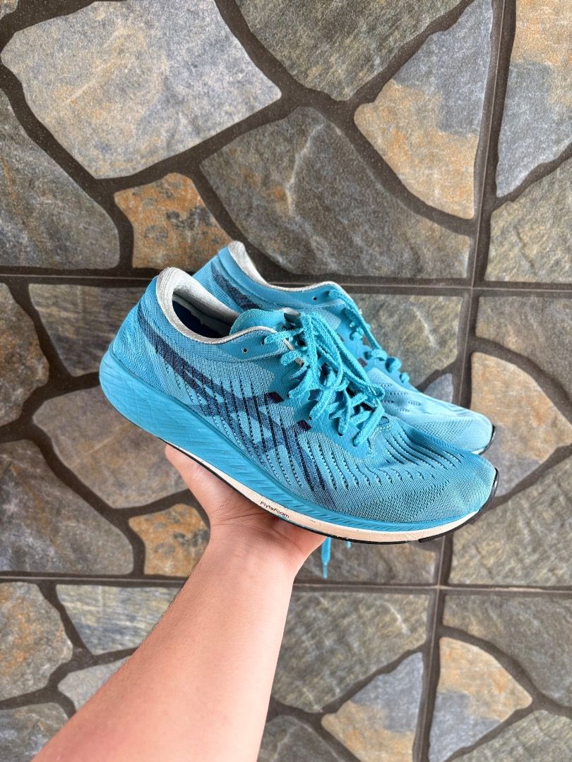 ASICS METARACER (Category: Sneakers) located in Molave. Submitted by shoethriftengs (Listing ID 1471012721, Image 1). Description: Pm for more details.