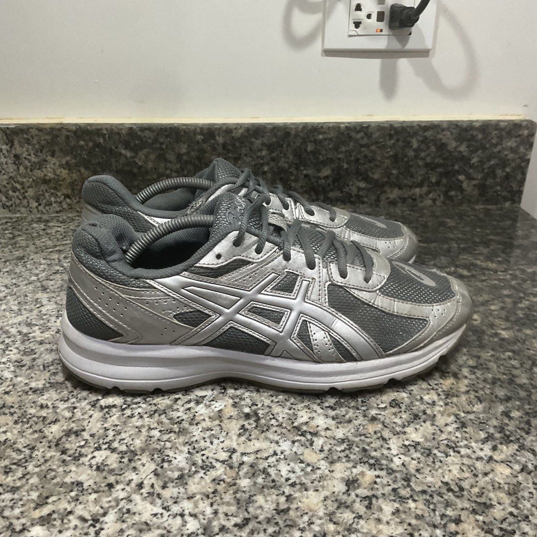 Asics shoes for mens (Category: Sneakers) located in Cebu City. Submitted by thrifty.tricks (Listing ID 1471075843, Image 1). Description: .