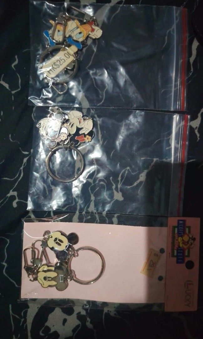 Assorted Authentic Key Chain Take All₱2500 , PER PCS 300 EACH (Category: Vintage Collectibles) located in Manila. Submitted by nik-makino (Listing ID 1470979897, Image 1). Description: ₱2500 TAKE ALL, PER PCS 300 EACH.