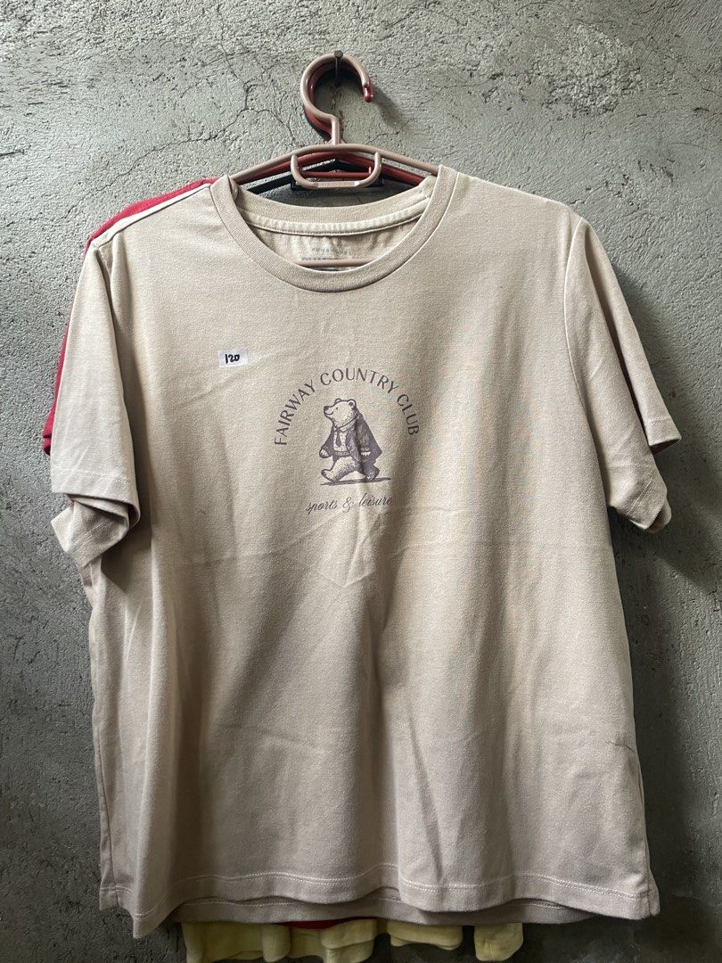 Assorted tshirts 3 for 210 (Category: Shirts) located in Lipa City. Submitted by prelovedbygesq (Listing ID 1470989969, Image 2). Description: Assorted tshirts 3 for 210 90 Per piece RFS. decluttering.
