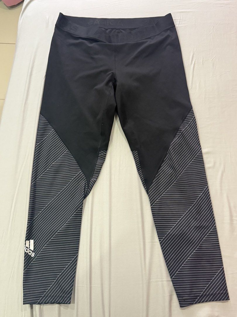 Authentic Adidas Alphaskin 7/8 Tights Leggings (Category: Activewear) located in Quezon City. Submitted by hotskittles9 (Listing ID 1470966866, Image 1). Description: Rfs: decluttering Price is nego.