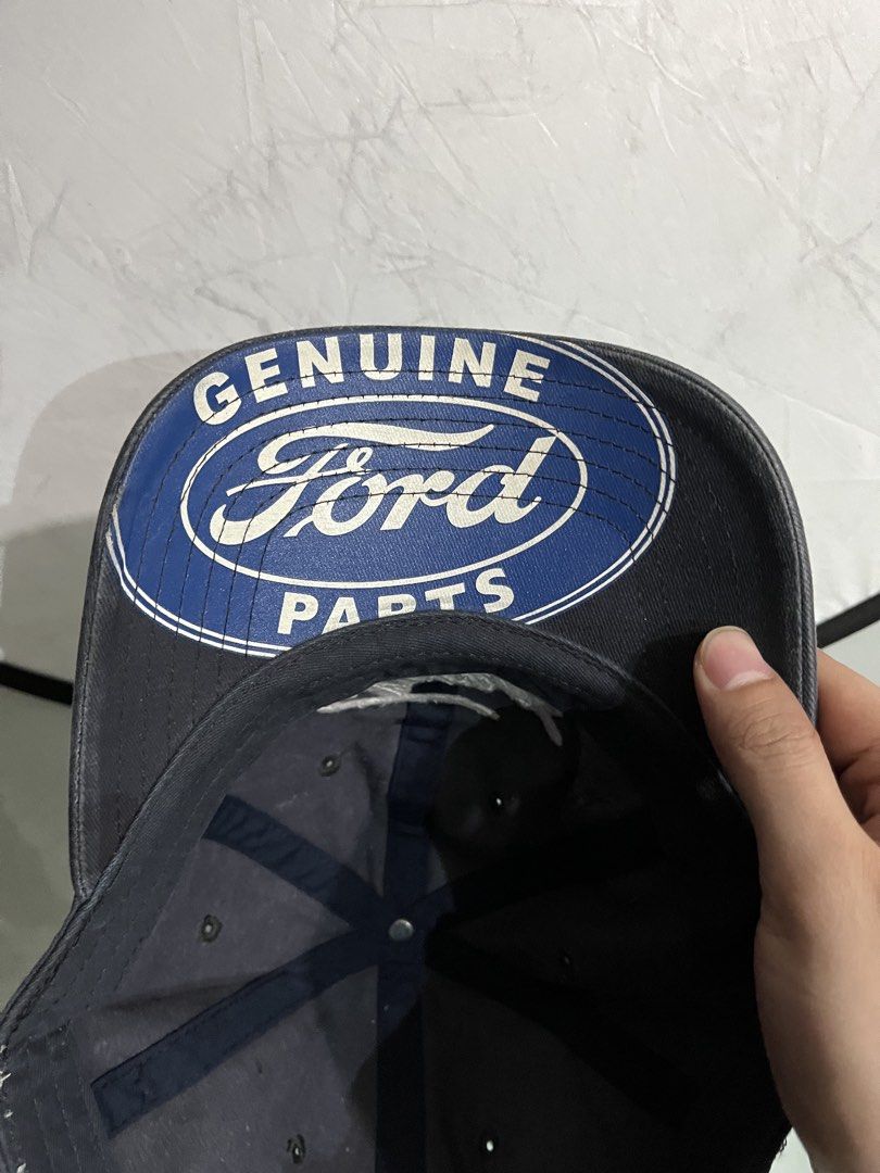 Authentic American Needle Fitted Navy Blue Script Logo Cap 🧢 | Adjustable | Brand New | Below SRP (Category: Caps & Hats) located in Manila. Submitted by oseancollective.official (Listing ID 1470998997, Image 2). Description: Keep your style clean and timeless with this American Needle cap featuring a stylish white script logo on a navy blue design! 💙 Perfect for casual outfits, everyday wear, and vintage streetwear looks. At OSean Collective, 