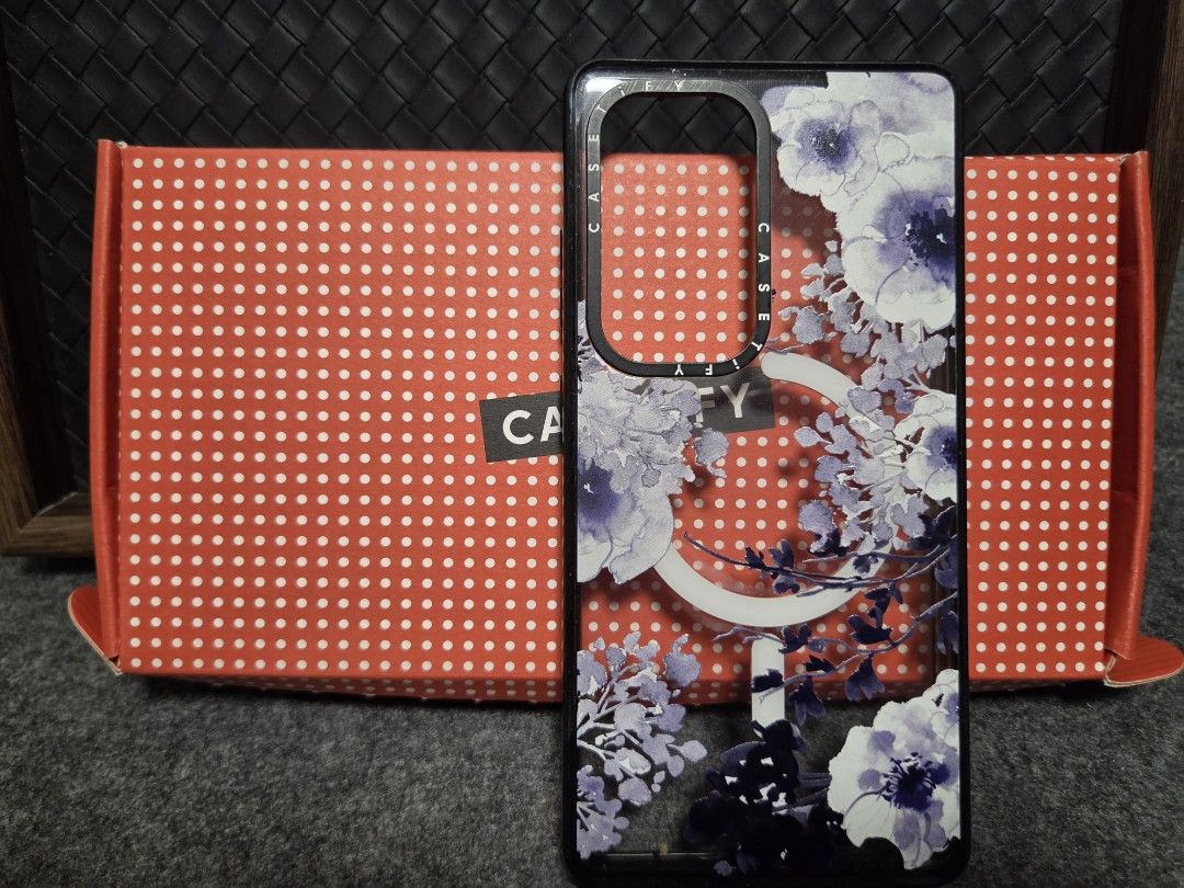 [AUTHENTIC] CASETiFY Cases for Galaxy S25 Ultra, iPhone 15, iPhone 17 (Category: Cases & Sleeves) located in Pasig City. Submitted by anaisabel26378 (Listing ID 1470988233, Image 1). Description: Clearance sale for original CASETiFY cases! Got these directly from casetify.com, and casetify store. PRICE LIST & AVAILABILITY: 1️⃣ Galaxy S25 Ultra - Blue Spring (Impact Magnetic) Status: Brand New in Box Price: 1900 2️⃣ Galaxy S25 Ultra - District: Ce