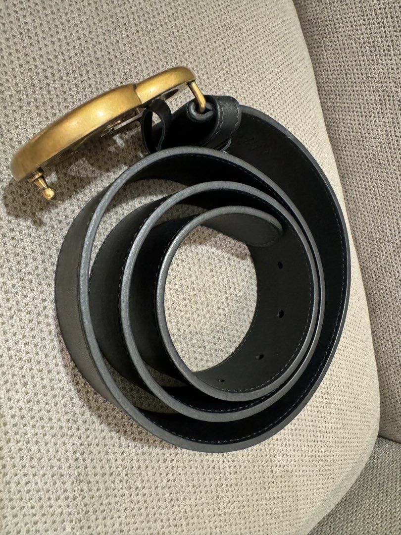Authentic Gucci (Category: Luxury Apparel) located in Manila. Submitted by chloe_luxuries (Listing ID 1471083768, Image 3). Description: Guaranteed Original Gucci Belt Still in excellent condition Size 34/85 No more inclusion belt only Pm for those interested .