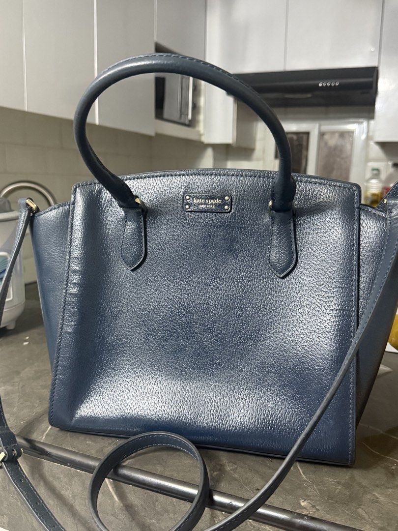 AUTHENTIC Kate Spade Satchel (Category: Tote Bags) located in Taguig. Submitted by jenv10 (Listing ID 1471084504, Image 1). Description: - bought in the US few yrs ago - no longer using this - if proven fake, money back guarantee - molino 1 - meet up: BGC Taguig or Bacoor Cavite.