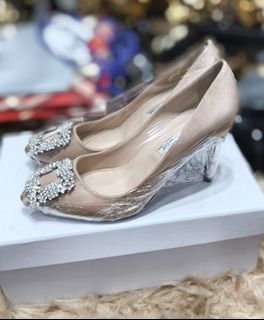 (Category: ) located in . Submitted by designerluxeshop (Listing ID 1471075804, Image 1). Description: .