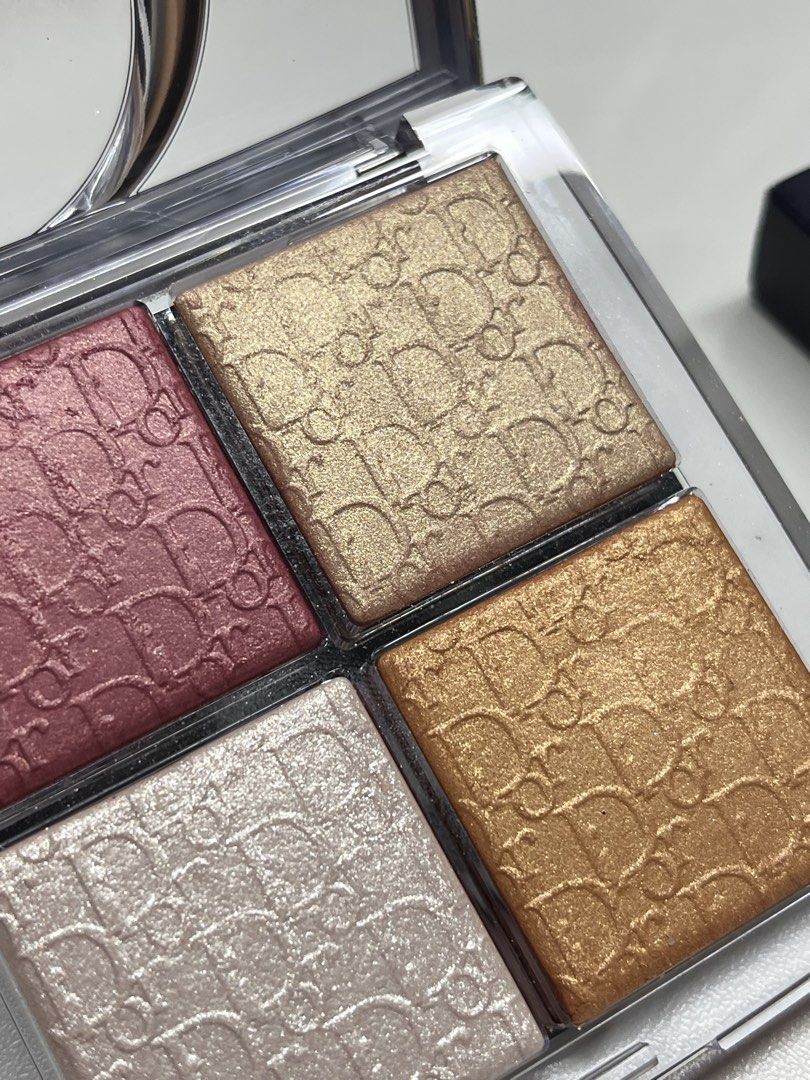 Backstage Glow Maximizer Palette (Auth) (Category: Makeup) located in Manila. Submitted by zealdeer-06b7 (Listing ID 1470947140, Image 2). Description: Dior Backstage Glow Maximizer Palette Shade 007 Glazed Honey Glow Conditioner: 95% swatched twice RFS: Shade doesn’t match my skin tone Orig price 3,950 Selling for 3,500 W/BOX can provide dior purchase history and receipt Can sell for ~3k if bought before OCT 30.