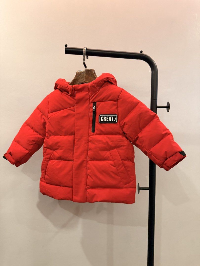 BALABALA TODDLER GREY DUCK DOWN HOODED WINTER JACKET (Category: Babies & Kids Fashion) located in Dagupan City. Submitted by size.spectrum (Listing ID 1471026178, Image 2). Description: SIZE 90/52 FOR 18-24 MONTHS, 3T LIKE NEW SEE PICS FOR DETAILS AND MEASUREMENT.