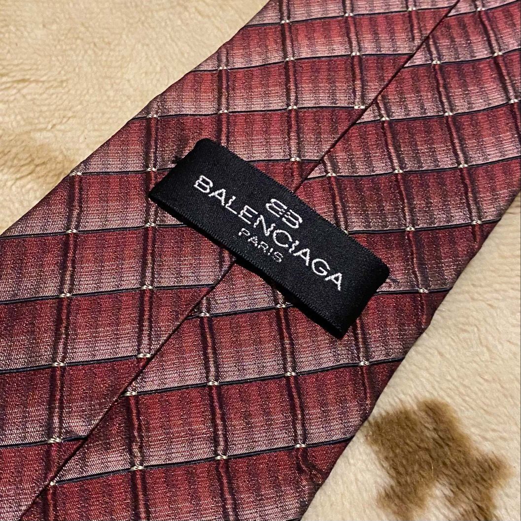Balenciaga Necktie (Category: Ties) located in Manila. Submitted by bidgeyow20688 (Listing ID 1471092198, Image 3). Description: excellent condition no issue parañaque loc jnt or lalamove.