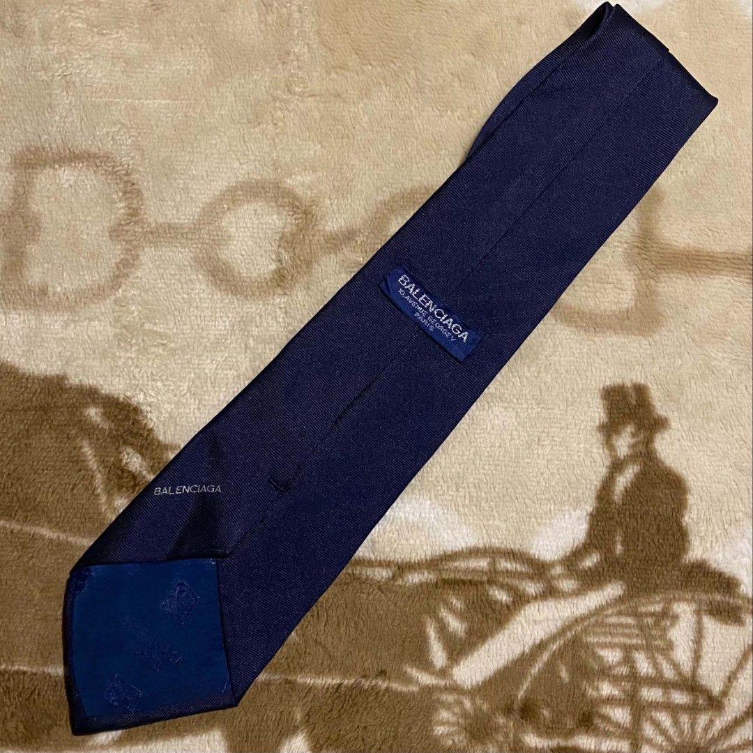 Balenciaga Necktie (Category: Ties) located in Manila. Submitted by bidgeyow20688 (Listing ID 1471092374, Image 1). Description: excellent condition no issue parañaqe loc jnt or lalamove.