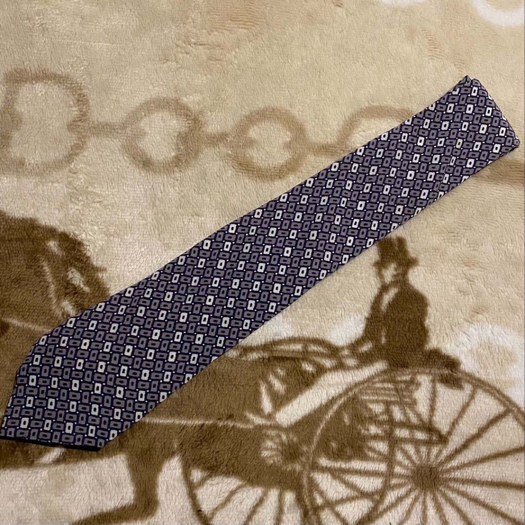 Balenciaga Nekctie (Category: Ties) located in Manila. Submitted by bidgeyow20688 (Listing ID 1471091363, Image 2). Description: excellent condition no issue parañaque loc jnt or lalamove.