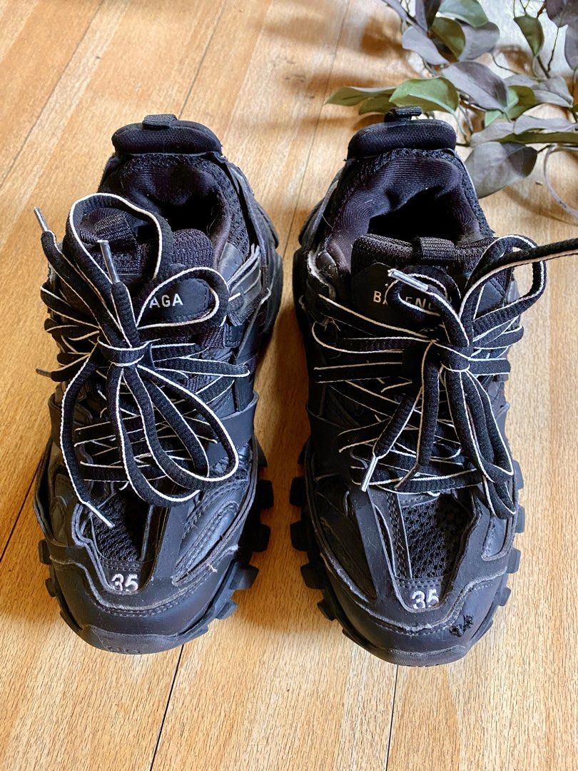 Balenciaga Track Sneakers Size 35 (Category: Sneakers) located in Baguio. Submitted by vintagefox (Listing ID 1471010231, Image 1). Description: Black Balenciaga track sneakers size 35 freebie balenciaga triple S (with flaws).