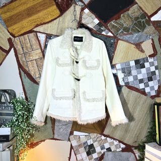 (Category: ) located in . Submitted by kckc_luxury (Listing ID 1471094677, Image 1). Description: .