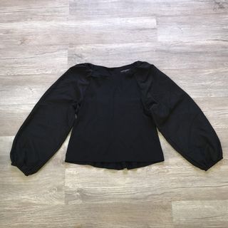(Category: ) located in . Submitted by tavias.shop (Listing ID 1470981121, Image 1). Description: .