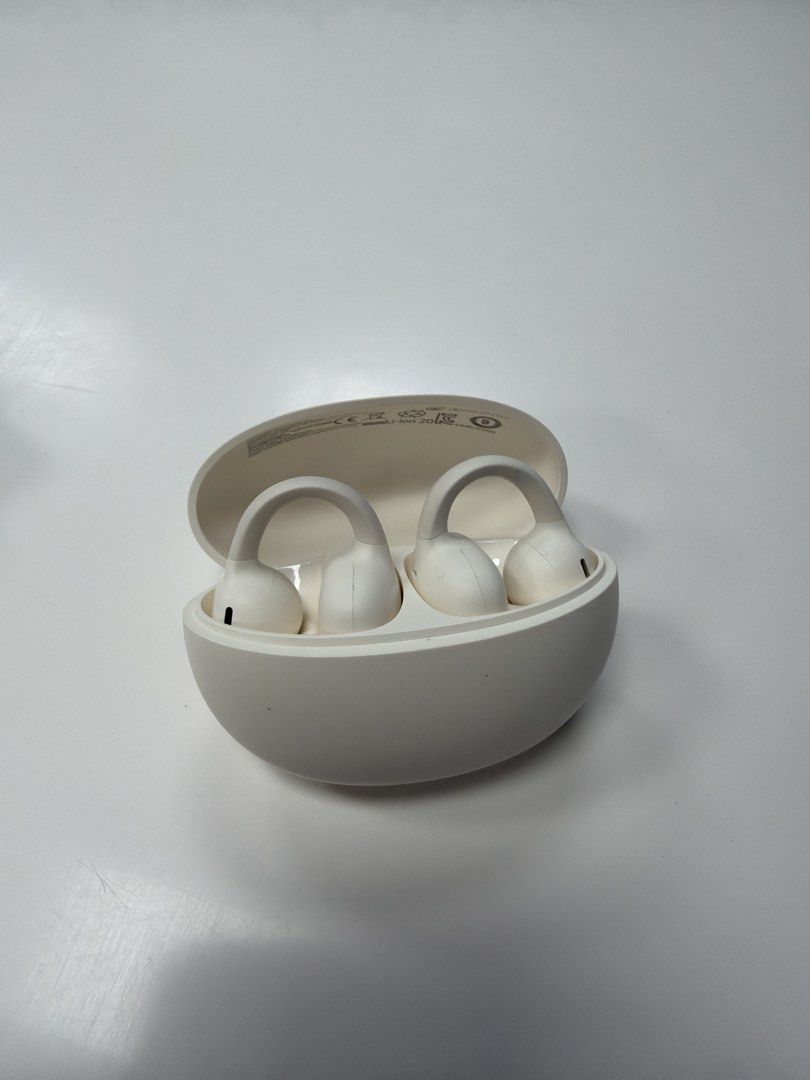 Baseus Clip-on Wireless Earbuds White with Charging Case (Category: Earphones) located in Los Banos. Submitted by sashimituna (Listing ID 1470937743, Image 1). Description: - Authentic Baseus wireless earbuds in a stylish white colorway - Unique open-ring design for all-day comfort without blocking your ear canal - Perfect for daily commuting, workouts, and running - Fully functional with strong, long-lasting battery life.
