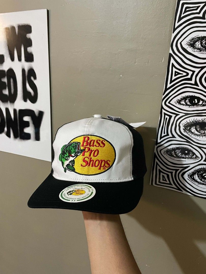 BASSPRO TRUCKER CAP BLACK WHITE (Category: Caps & Hats) located in Davao. Submitted by ai_stuffs (Listing ID 1471077670, Image 1). Description: GOOD CONDITION NO ISSUE BNEW.