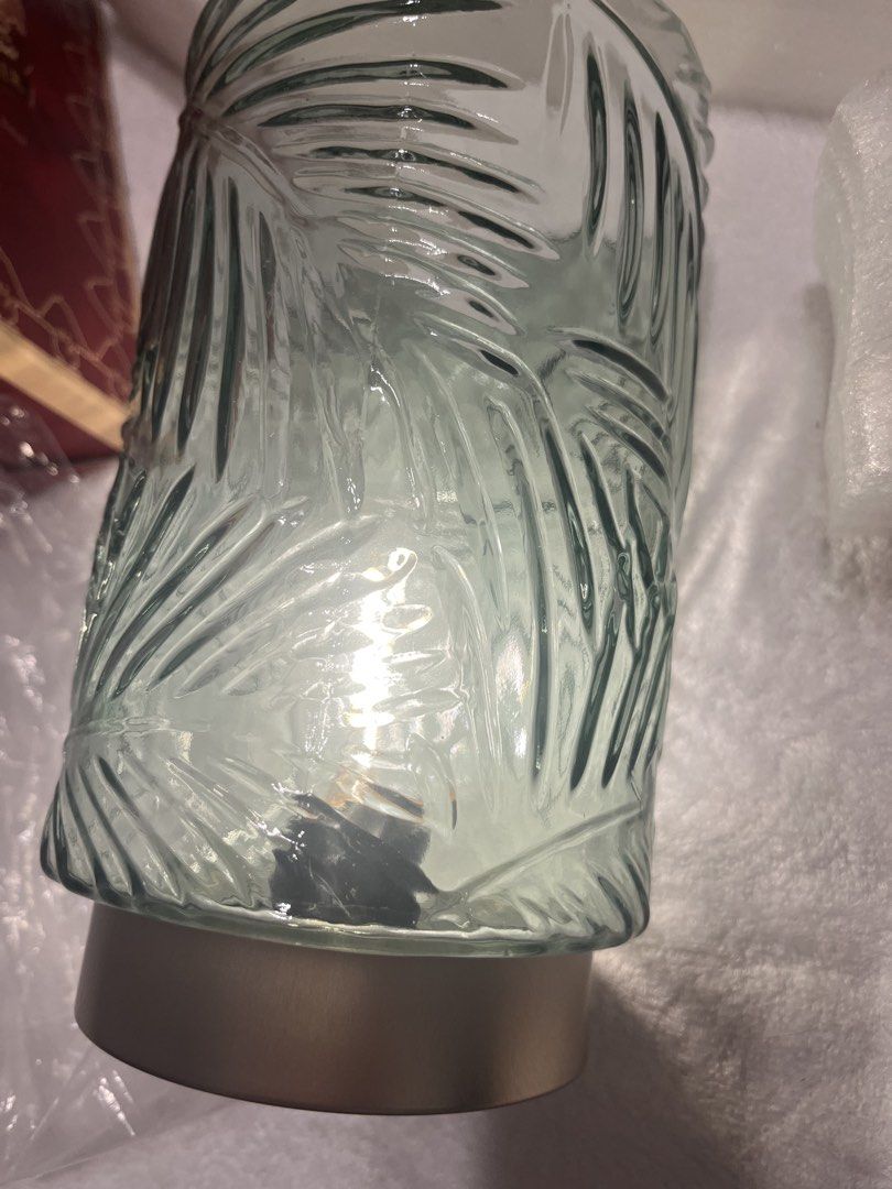 Battery Operated Lamp (Category: Lighting) located in Marikina City. Submitted by crewstuff (Listing ID 1471068510, Image 3). Description: Never used. Bought in USA..