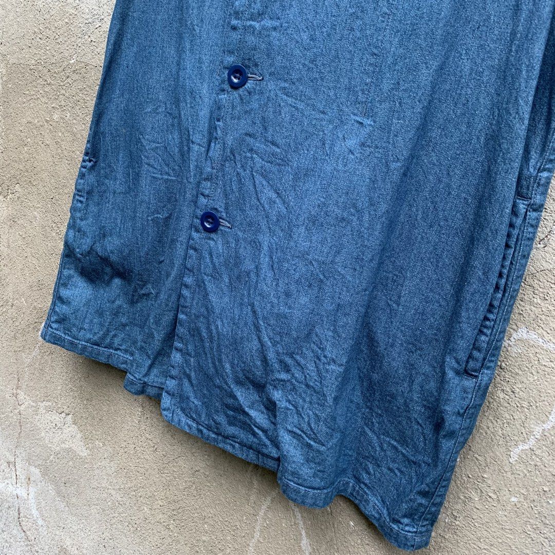 BEAMS BOY Oversized Reversible Denim Vest (Category: Vests) located in Sindangan. Submitted by holy_thrift (Listing ID 1471051330, Image 3). Description: - BEAMS BOY Oversized Reversible Denim Vest - width / 20.5 - length / 30 - no issue - free shipping.