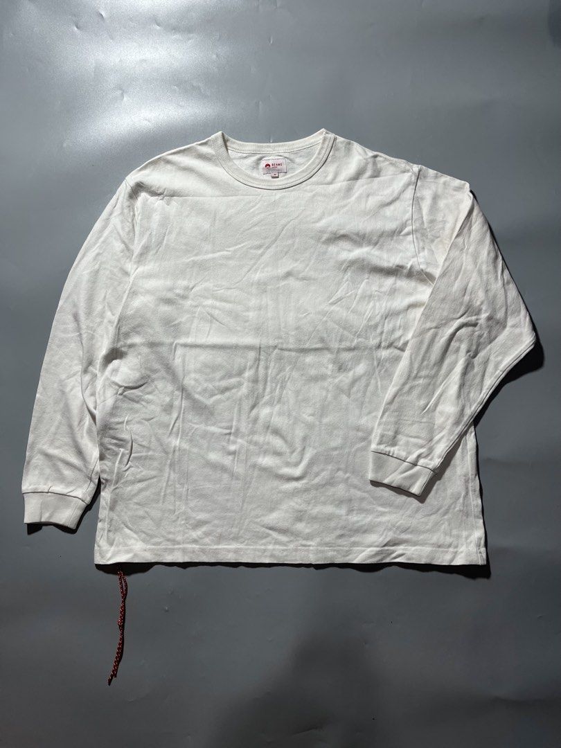 Beams Japan Crewneck L/S (Category: Tshirts & Polo Shirts ) located in Quezon City. Submitted by metro_junkie.ph (Listing ID 1471063412, Image 1). Description: Beams Japan Crewneck L/S Size Medium on Tag, Fits XL (24.5 x 28) Excellent Condition Crispy Fabric Perfect For Caduals No any Flaw/Issue(s) All Detail Posted 580 + SF.