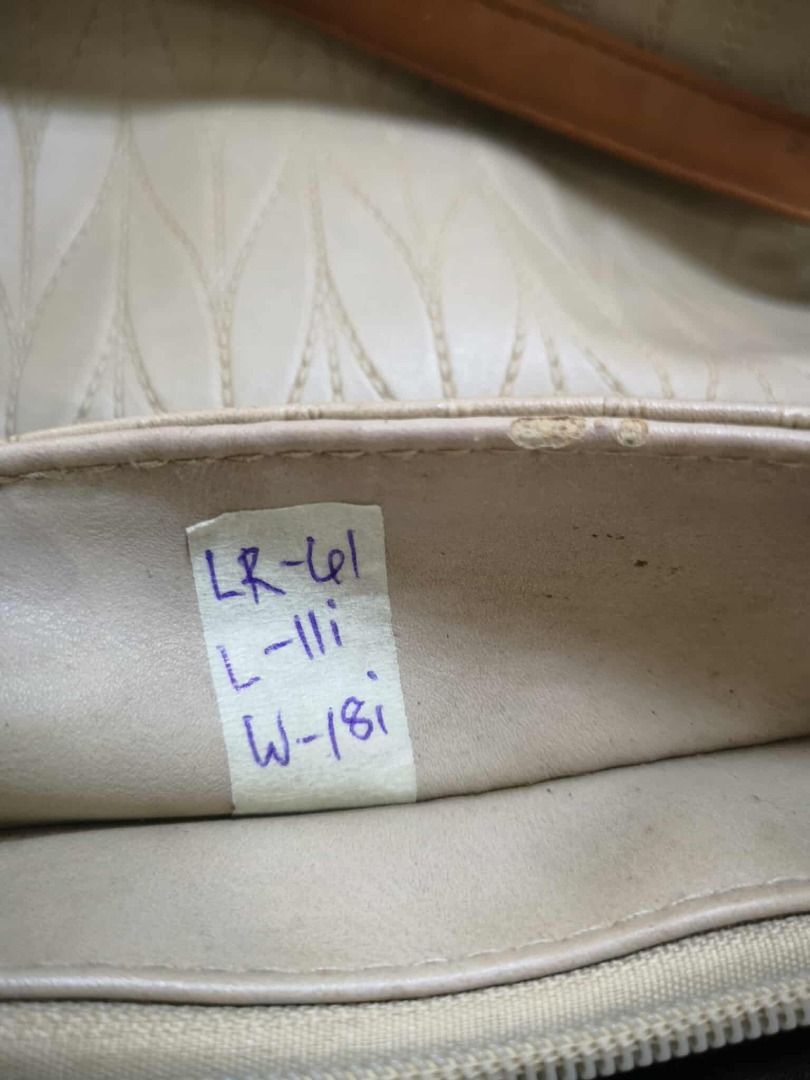 Beige Quilted Chevron Pattern Tote Shoulder Bag (Category: Shoulder Bags) located in Santa Cruz. Submitted by jmy_surplus.2 (Listing ID 1471016302, Image 3). Description: Color: Beige / Cream with Tan Brown Straps Type/Kind: Tote Bag / Shoulder Bag / Handbag Material: Body: Synthetic Leather / PU Leather (estimated) Straps & Trim: Faux Leather Lining: Fabric Hardware: Silver-Tone Metal Style: Classic Casual Elegant Minimalist Quilted Chevron Patt