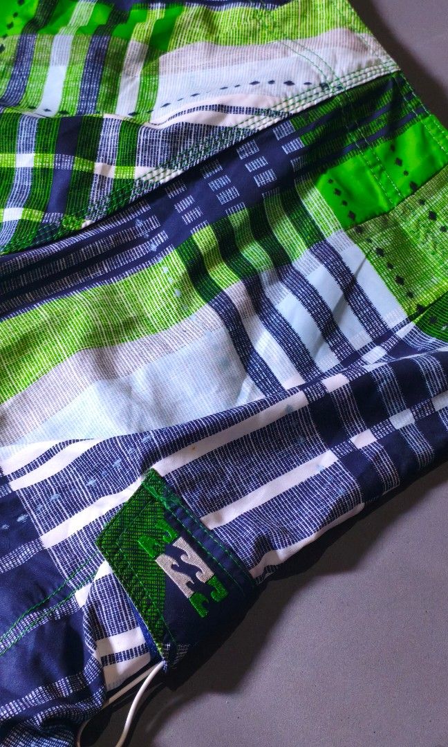 Billabong BoardShorts (Category: Swim Trunks & Board Shorts) located in Toledo. Submitted by thejosepharchiveonig (Listing ID 1471058166, Image 3). Description: 33-34W | 23L | 12hem issue: needs wash may certain part na stain washable add sf j&t delivery mop: gcash, maya, maribank 📍Cebu.