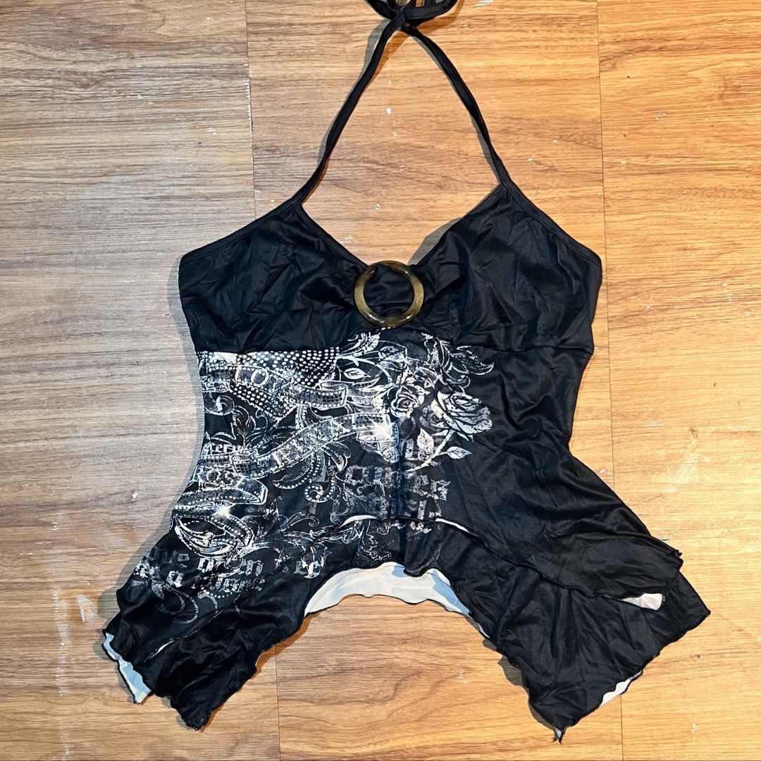 Black and white Halter Neck Top Flowy Y2k 2000s (Category: Sleeveless) located in Manila. Submitted by Pilarrrrr (Listing ID 1471009356, Image 1). Description: Size small.