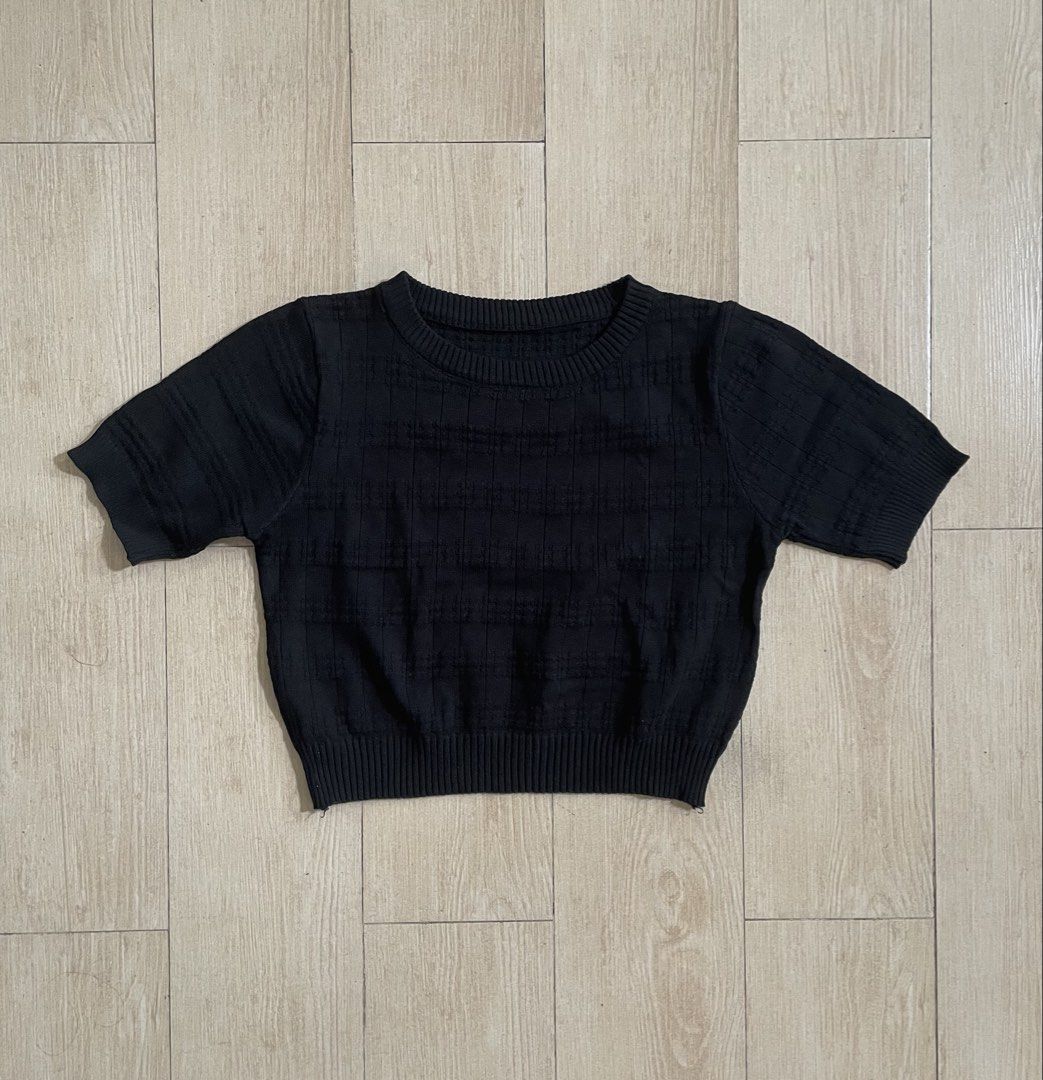 Black Cropped Knit Blouse (Category: Blouses) located in Makati City. Submitted by fabcollections (Listing ID 1471053098, Image 2). Description: 💜 RFS: decluttering 💜 No damage no issues, what you see is what you get 💜 Size small - exact measurements on photo 💜 Color most accurate on second photo 💜 My location: Bangkal, Makati 💜 Payment thru Gcash (Payment first policy) 💜 Delivery thru J&T/Gogoexpress, or same day delivery thru Grab/Lalamo