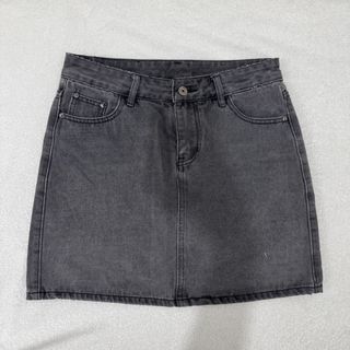 (Category: ) located in . Submitted by preloved.by.bunny (Listing ID 1471099094, Image 1). Description: .