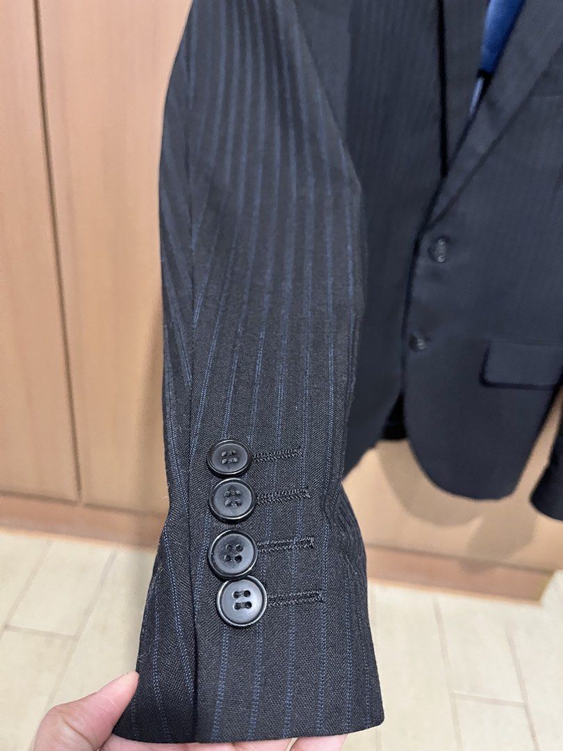 Black Pinstripe Wool Suit Jacket Blazer with Blue Lining (Category: Coats, Jackets and Outerwear) located in Quezon City. Submitted by vwfndrskprs (Listing ID 1471025266, Image 2). Description: Black oversized wool blazer with faint blue pinstripes 70% wool No flaws Boxy oversized fit Perfect for wide pants Fits M-L women Fits S men 16” shoulders Up to 38” bust 28” length.