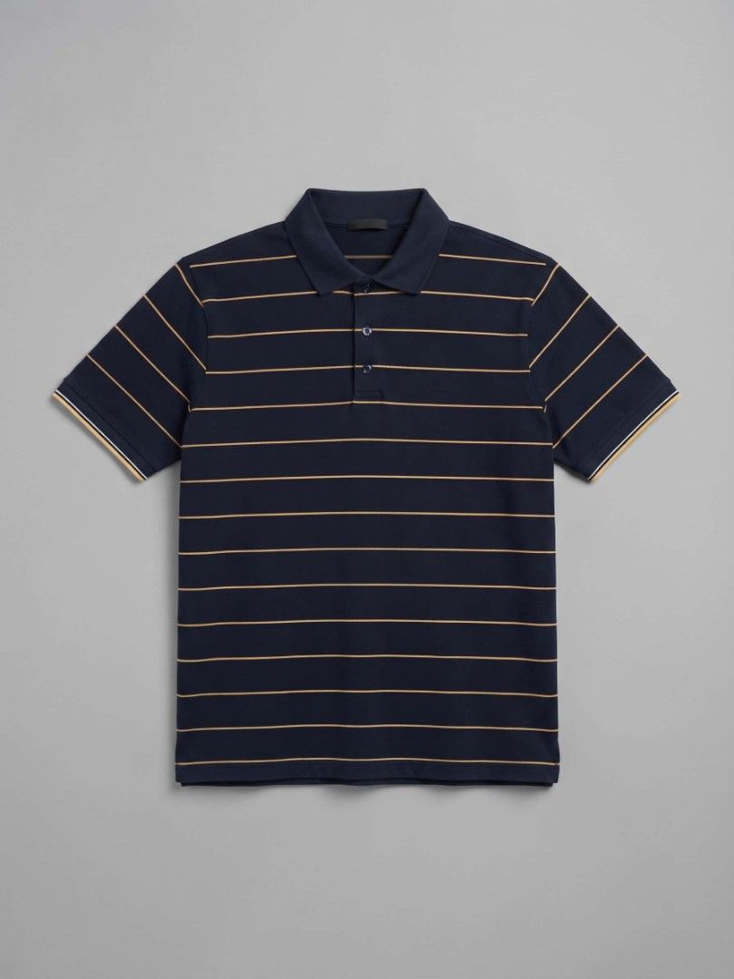 Black Striped Polo shirt (Category: Tshirts & Polo Shirts ) located in Silang. Submitted by maria_erica61 (Listing ID 1471113149, Image 1). Description: 🩷 Sporty & Classic Striped Polo! ✨ Elevate your everyday look with this classic black blue and yellow striped polo shirt—an absolute closet staple for that effortless smart-casual, preppy, or sporty-chic vibe! Mode of delivery: Open to suggestions. 💌 Bargain is also available / Open to offers! 
