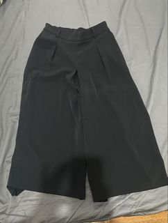 (Category: ) located in . Submitted by after.elle (Listing ID 1470969854, Image 1). Description: .