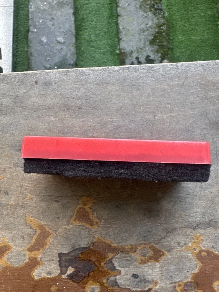 Blackboard Whiteboard Eraser (Category: Stationery & School Supplies) located in Manila. Submitted by xenasales (Listing ID 1471006181, Image 2). Description: .
