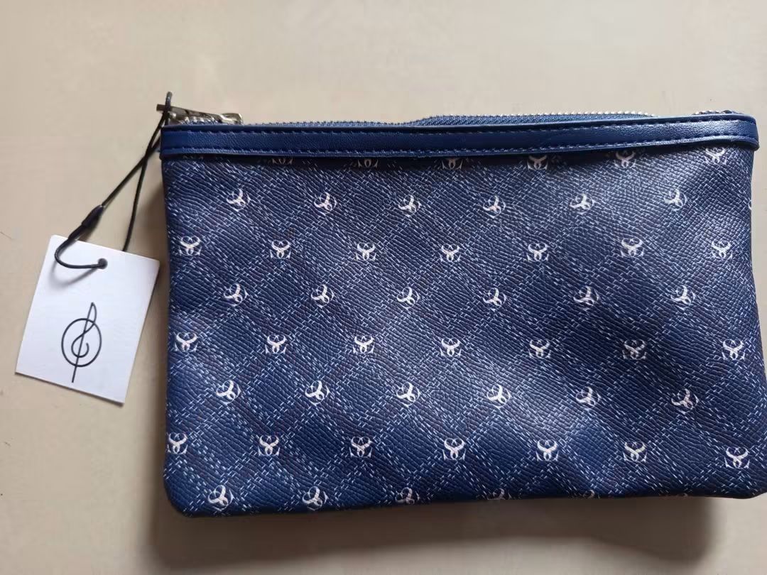 BLUE MOTIF STRADIVARIUS POUCH (Category: Purses & Pouches) located in Agdangan. Submitted by esviell (Listing ID 1471061941, Image 1). Description: - brand new.