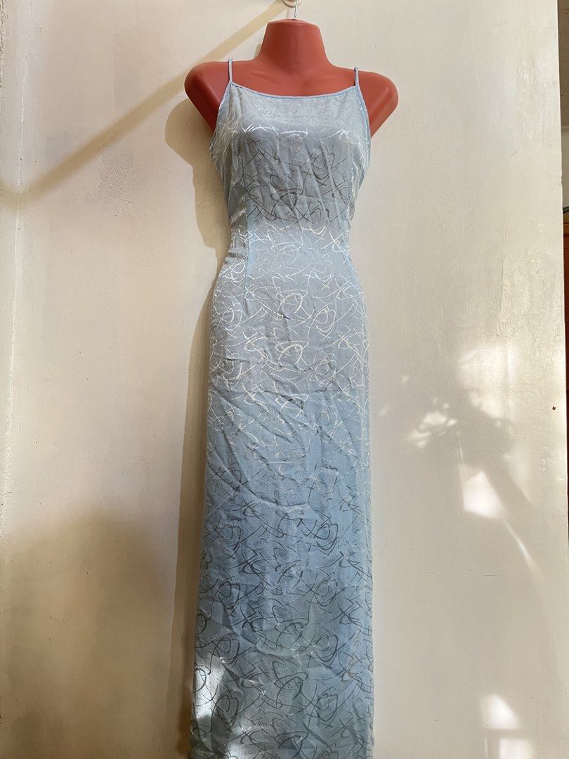 Blue Sleeveless Long Maxi Event Dress (Category: Dresses) located in Cabanatuan. Submitted by winx_closeth (Listing ID 1471011542, Image 2). Description: W/ back zipper Thin fabric.